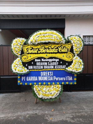 Papan Bunga Duka di Pracimantoro